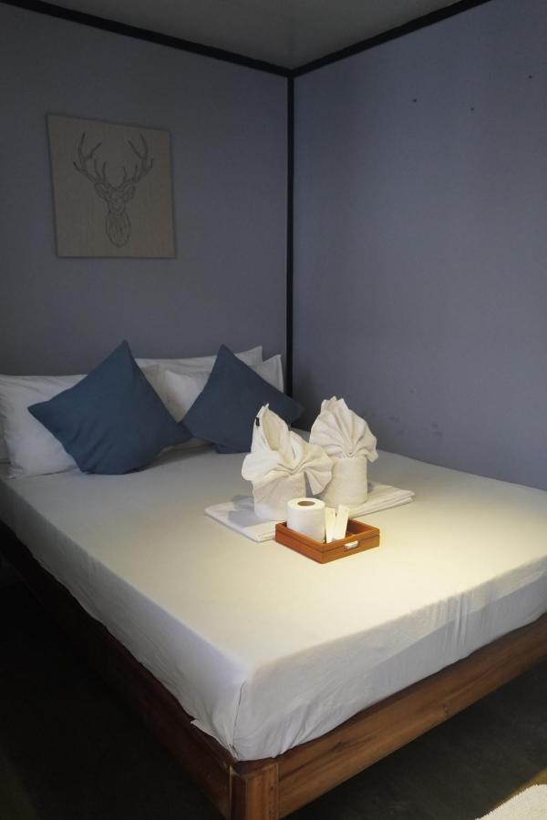 Keira Backpackers Hotel El Nido Kültér fotó